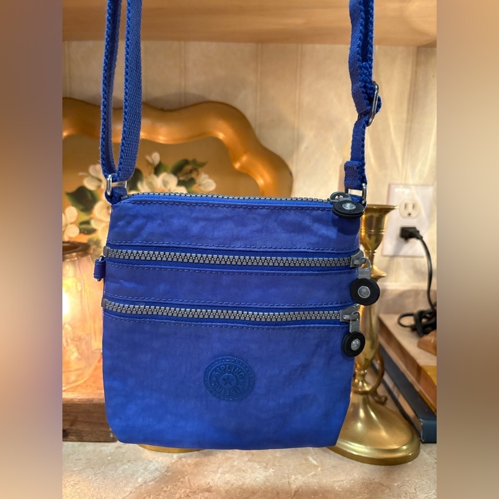 Kipling KEIKO Crossbody Mini Crossbody Bag Blue Adjustable Strap 3 Zip Pockets